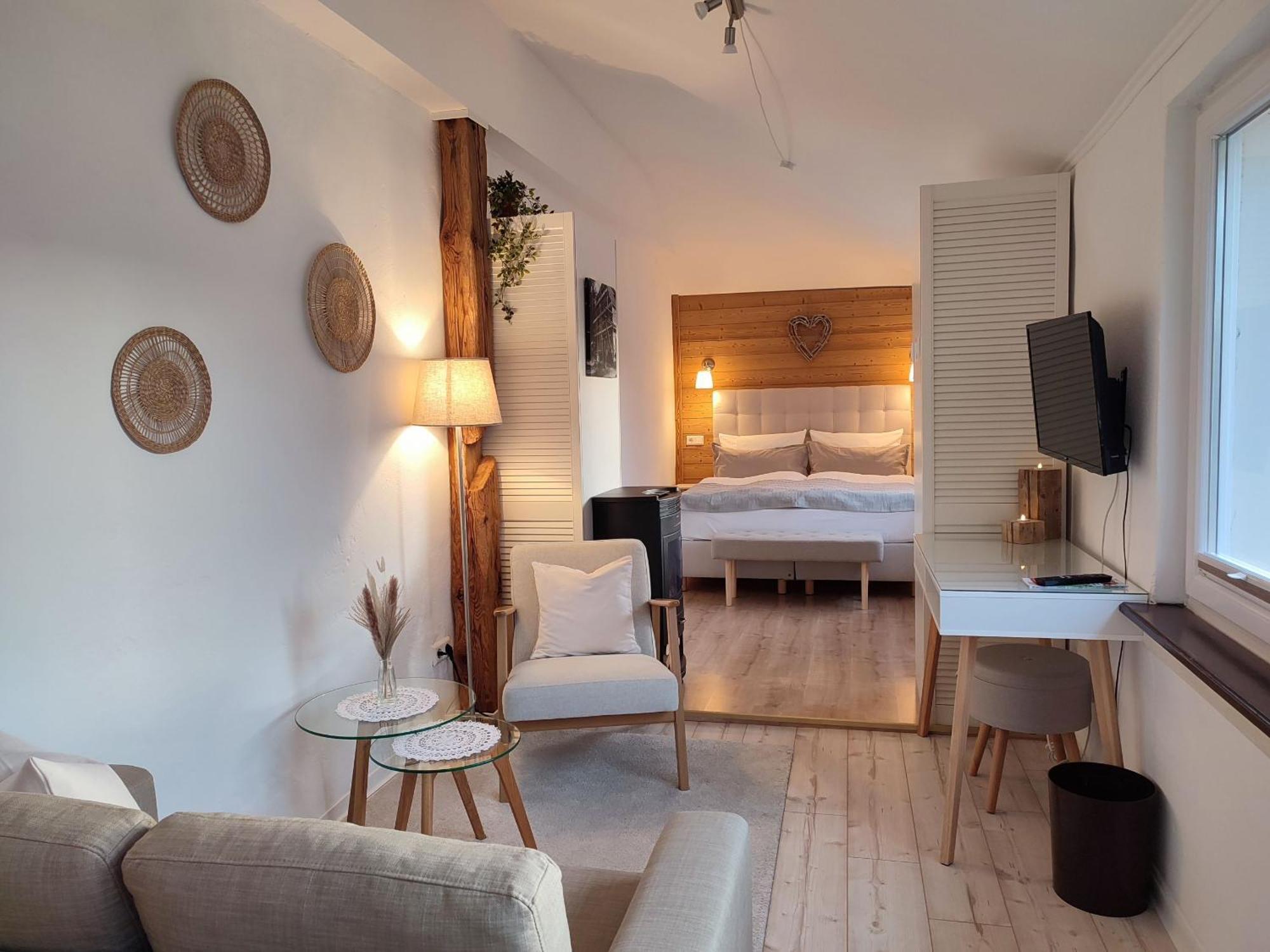 Boutique-Hotel Krone Denzlingen Kamer foto