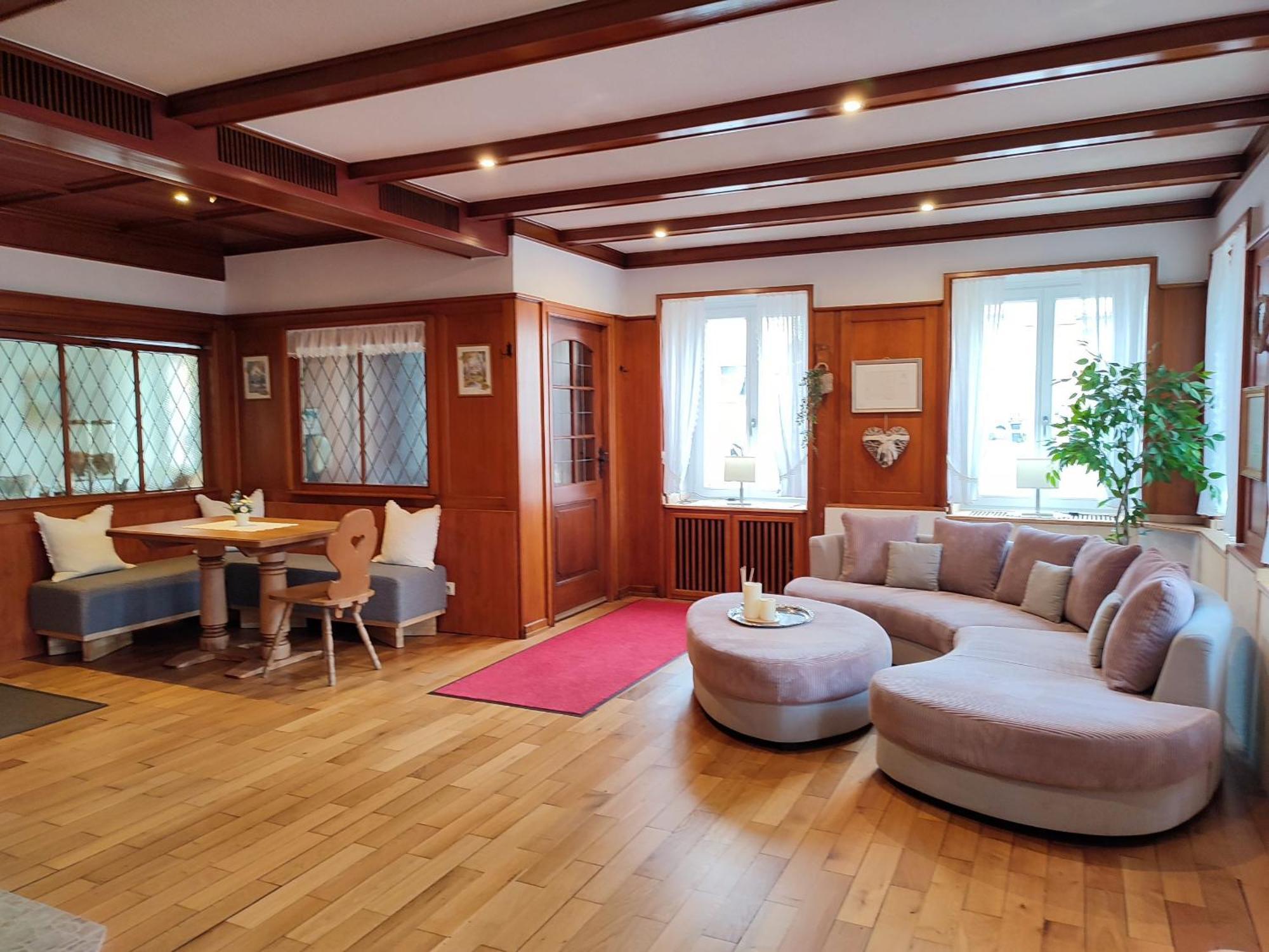 Boutique-Hotel Krone Denzlingen Buitenkant foto